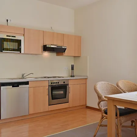 Ferienwohnung-1-villa-celia-sellin-strandnah-fuer-6-personen